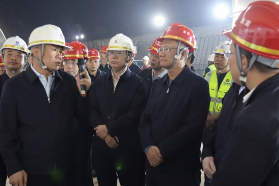 中國電建黨委副書記、總經(jīng)理王斌赴高原重大項(xiàng)目調(diào)研指導(dǎo)工作 宣講黨的二十屆三中全會(huì)精神