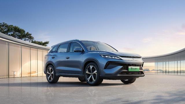 比亞迪兩款新車上市，下半年或完成第1000萬輛新能源汽車下線