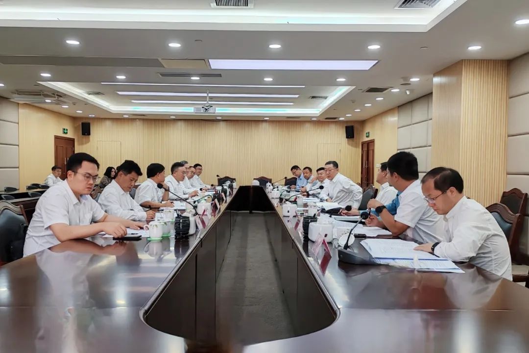 國家能源集團廣西公司黨委書記、董事長李富軍拜會柳州市委副書記、市長張壯