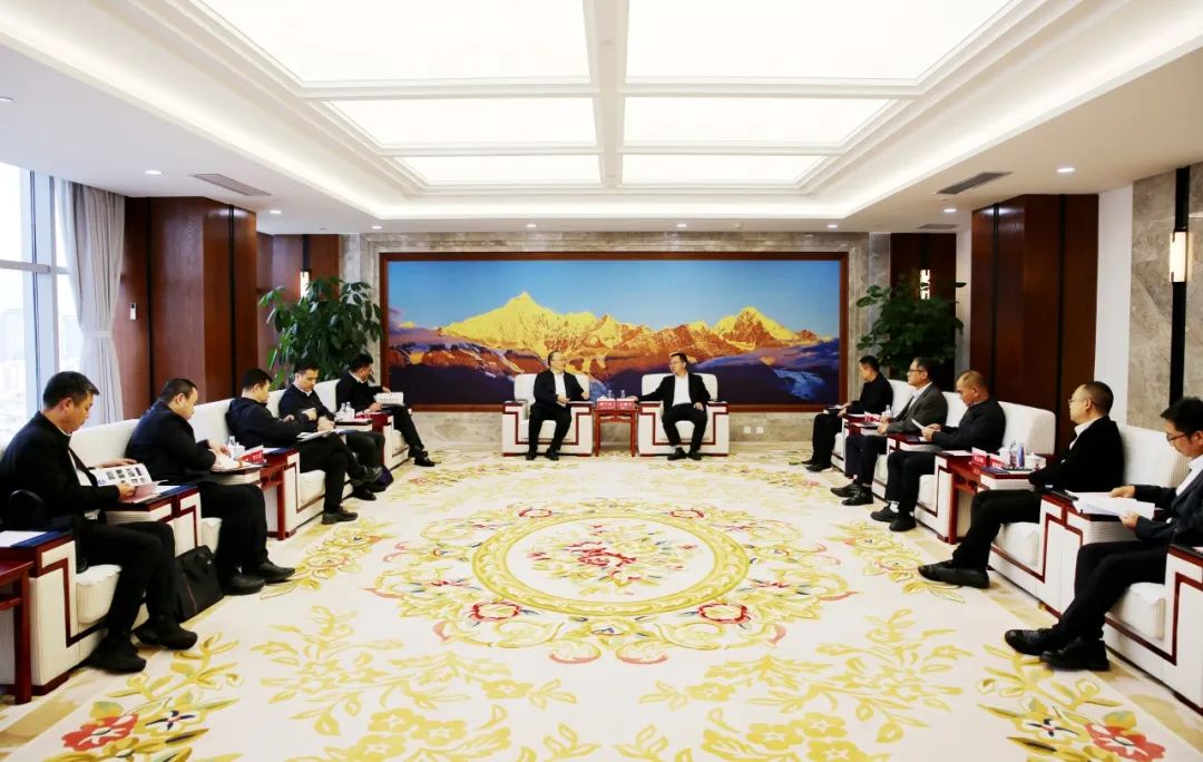 大唐云南公司黨委書記、董事長王繼才與水電六局黨委書記、董事長翟萬全會談