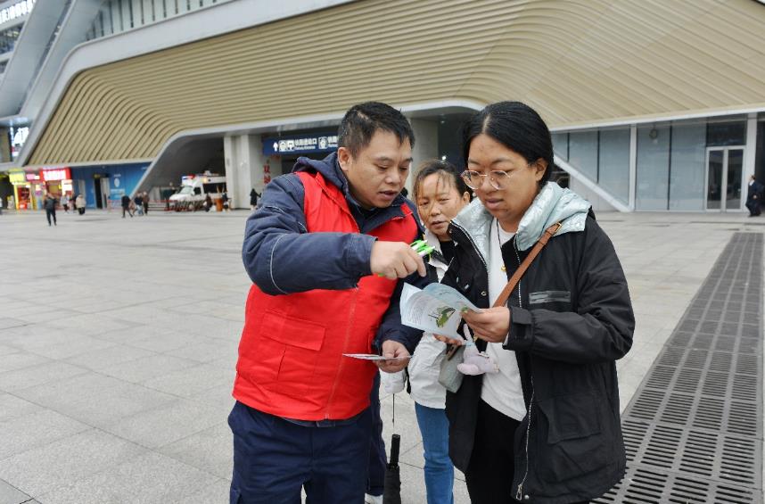 國網(wǎng)重慶電力聯(lián)動(dòng)多方筑牢“三電”安全壁壘