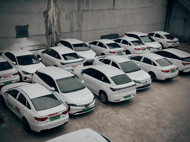 新能源網(wǎng)約車頻遭“拒?！?，“一險難求”難在哪?