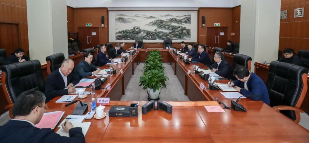 中核集團(tuán)會(huì)見中國一重董事、總經(jīng)理、黨委副書記呂智強(qiáng)一行