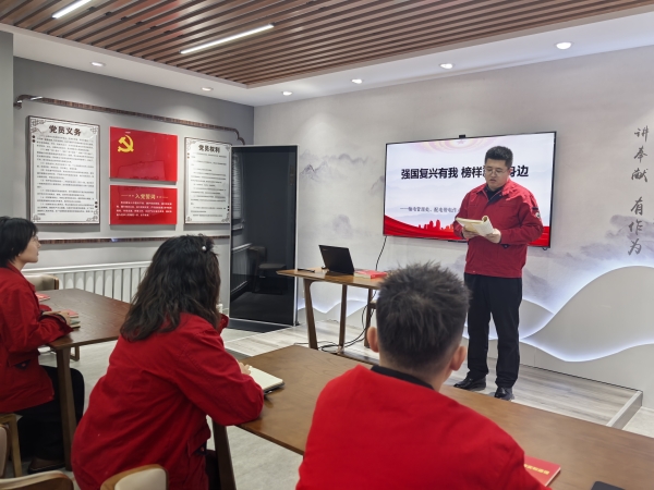 內(nèi)蒙古電力集團(tuán)烏海供電公司聯(lián)合支部： 學(xué)習(xí)北疆楷模，榜樣就在身邊